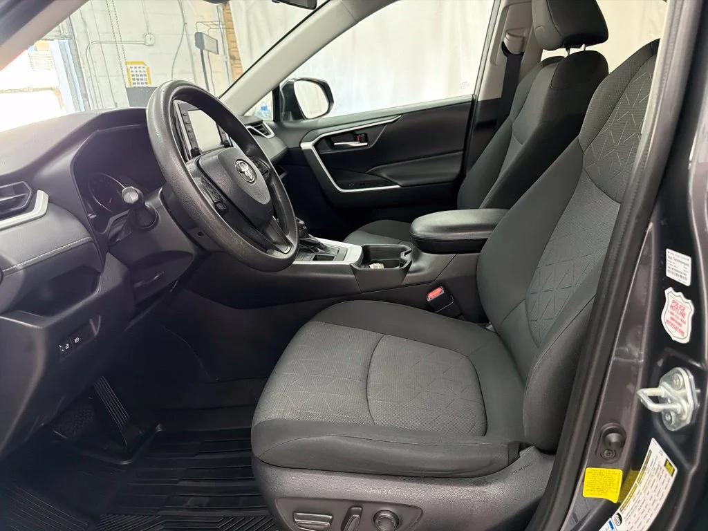 Used 2021 Gray Toyota XLE image 13