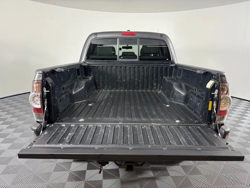 Used 2011 Gray Toyota Base image 10