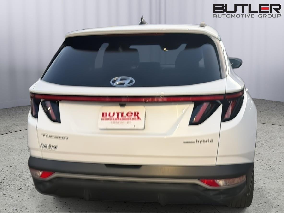 Used 2024 White Pearl Hyundai SEL Convenience image 9