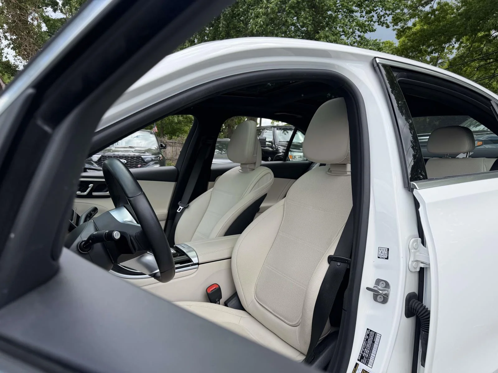 Used 2025 White Mercedes-Benz C 300 image 17
