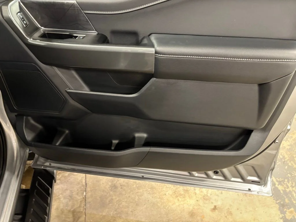 Used 2023 Silver Ford XLT image 22
