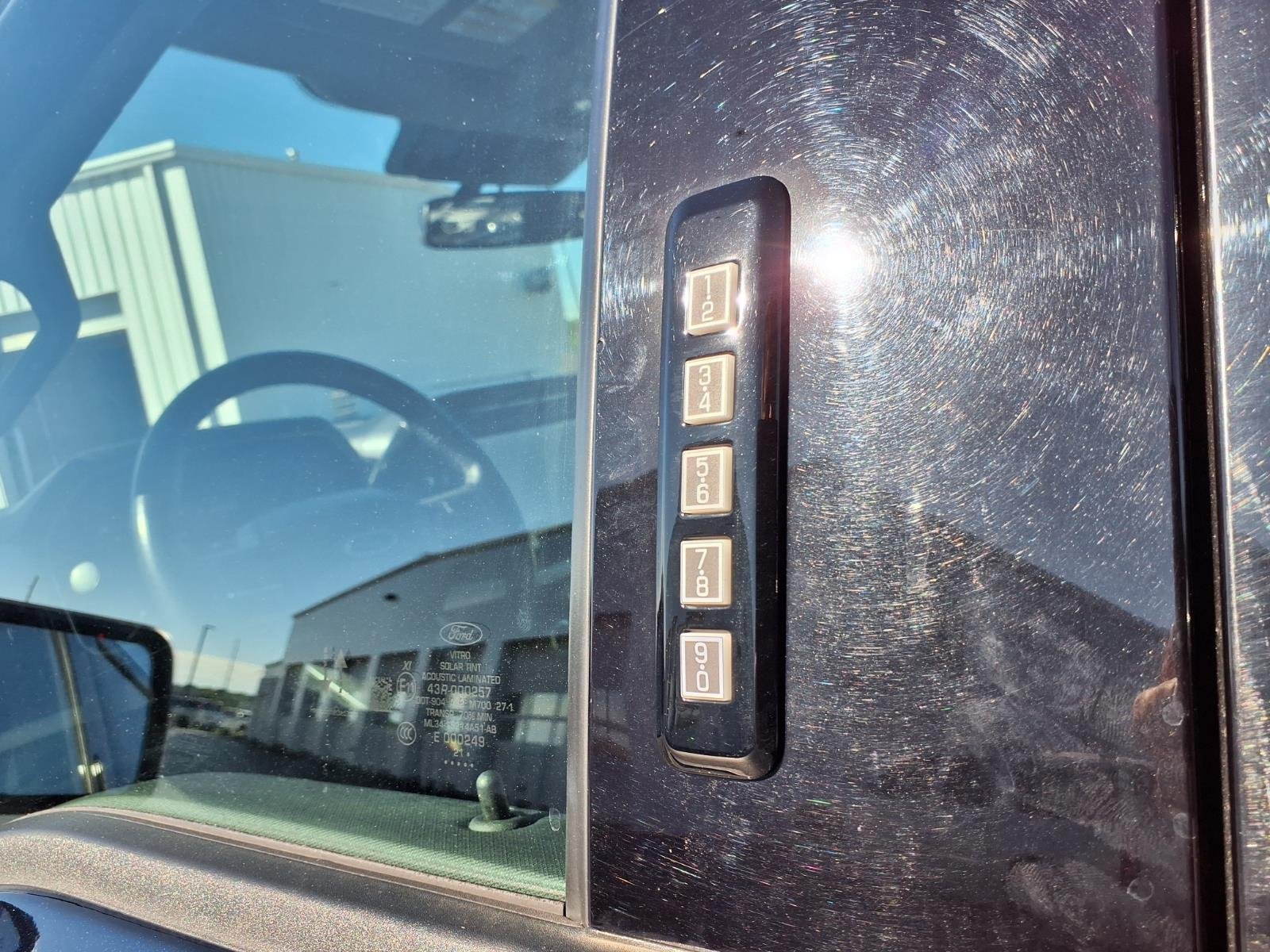 Used 2022 Blue Ford XLT image 29