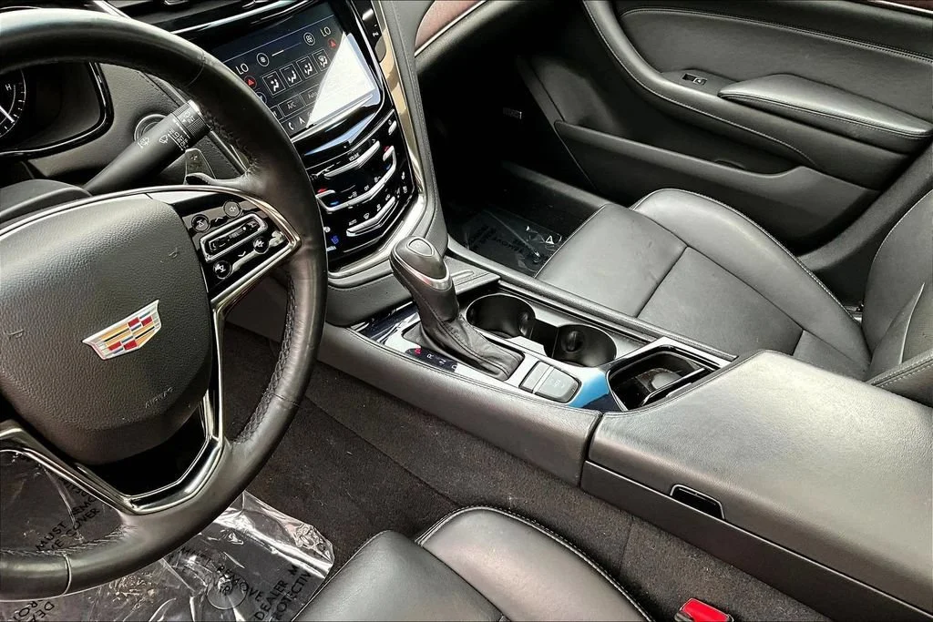 Used 2018 RADIANT SILVER METALLIC Cadillac Luxury AWD image 18