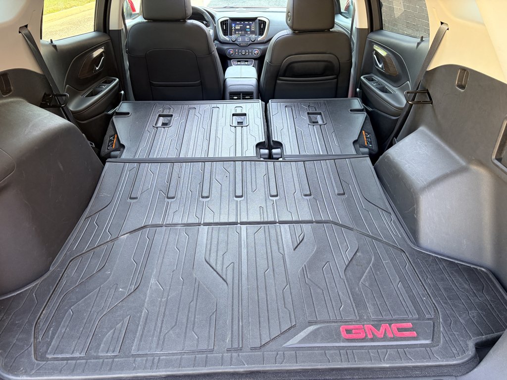 Used 2023 Volcanic Red Tintcoat GMC Denali image 21