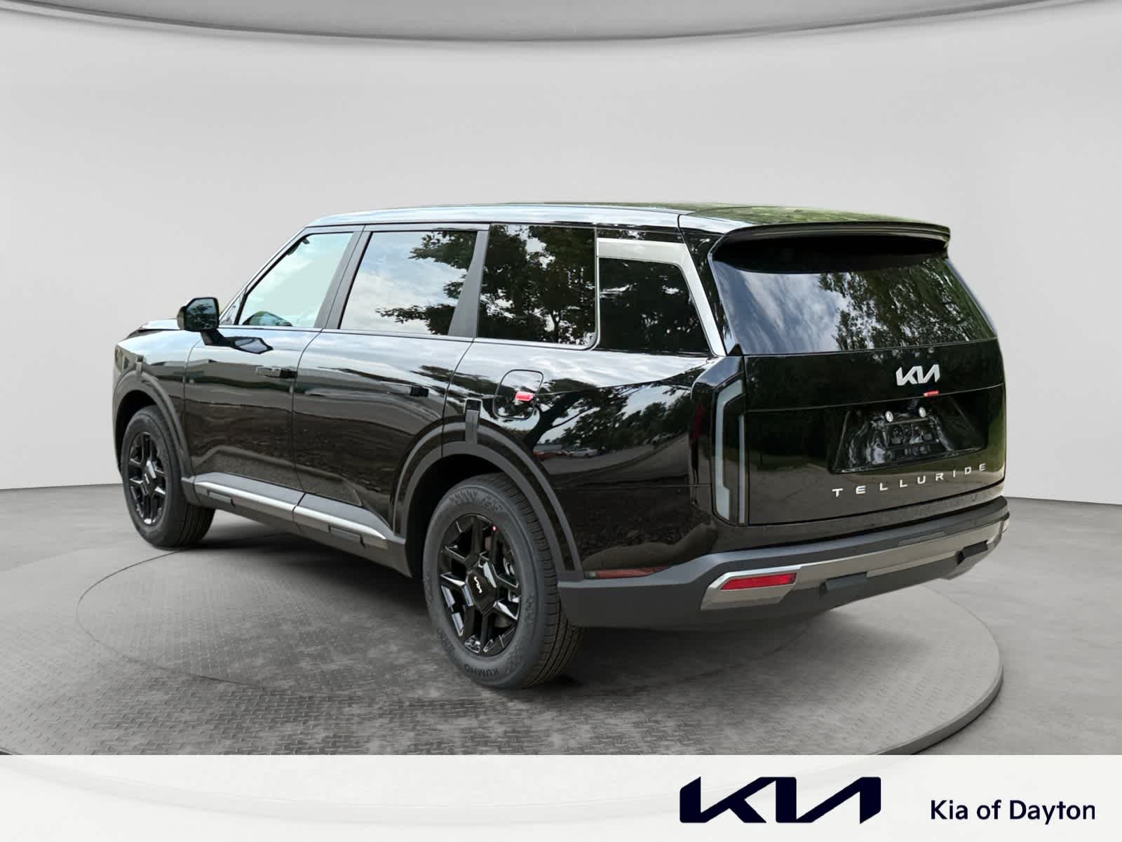 New 2027 Ebony Black Kia LX image 7