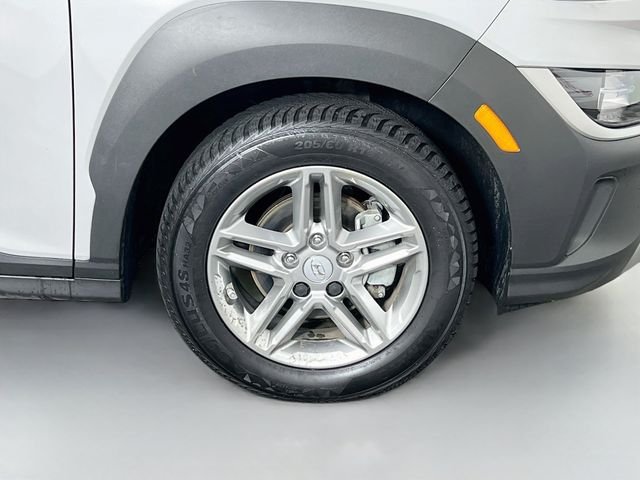 2023 Hyundai Kona SE - Photo 34