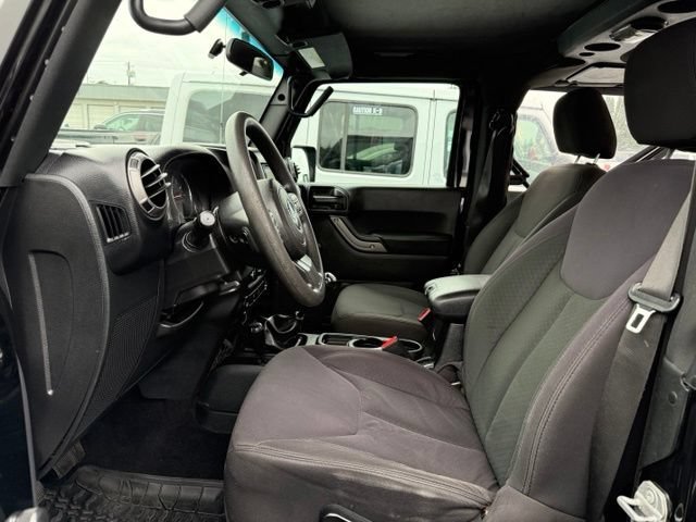 Used 2017 Black Clearcoat Jeep Sport image 5