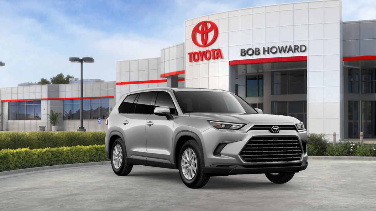 New 2026 Celestial Silver Metallic Toyota XLE image 15