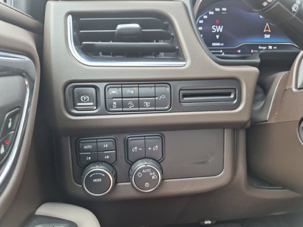 Used 2022 SUMMIT WHITE Chevrolet Z71 image 37