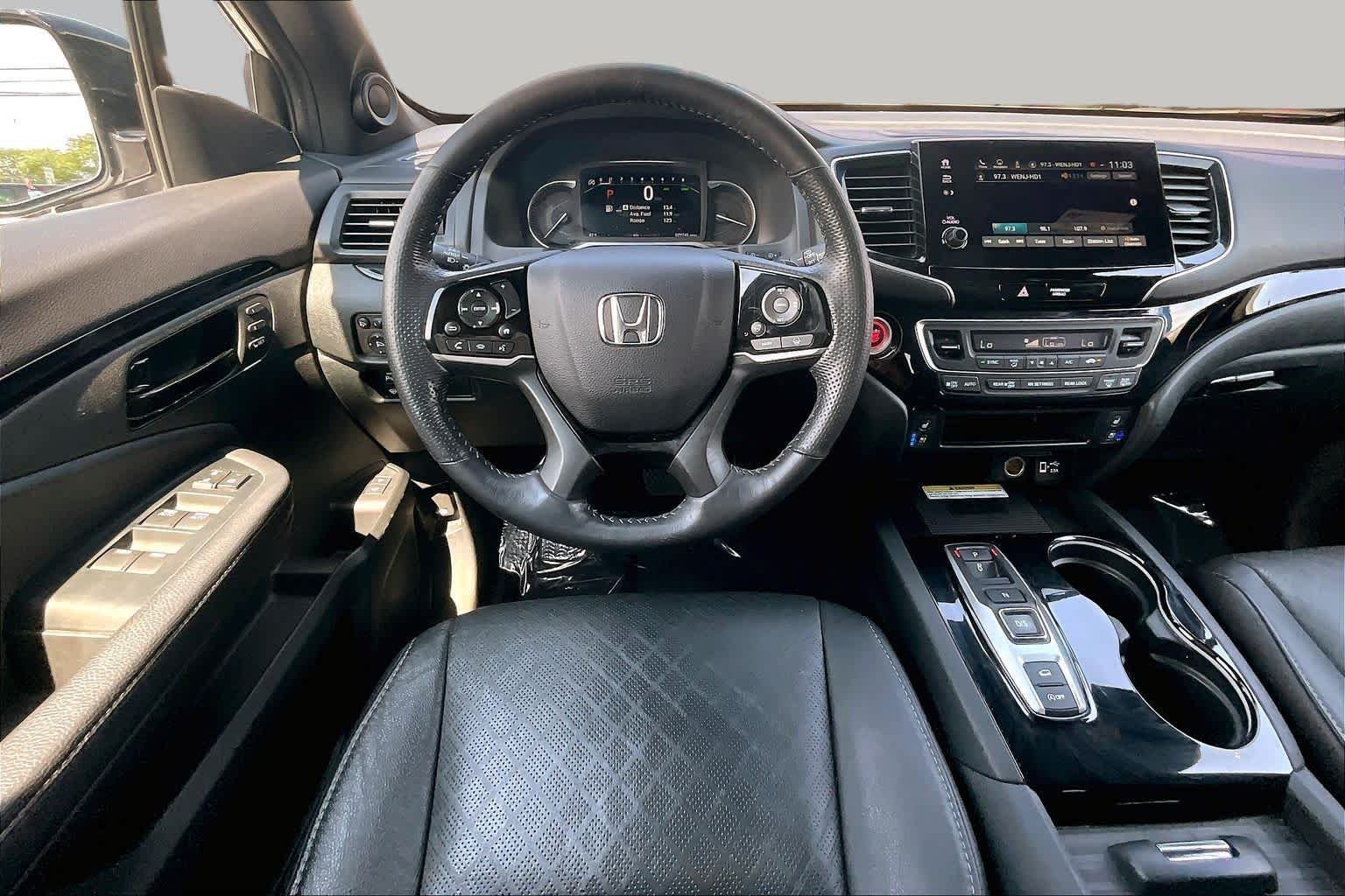 Certified Used 2023 Platinum White Pearl Honda AWD ELITE image 6
