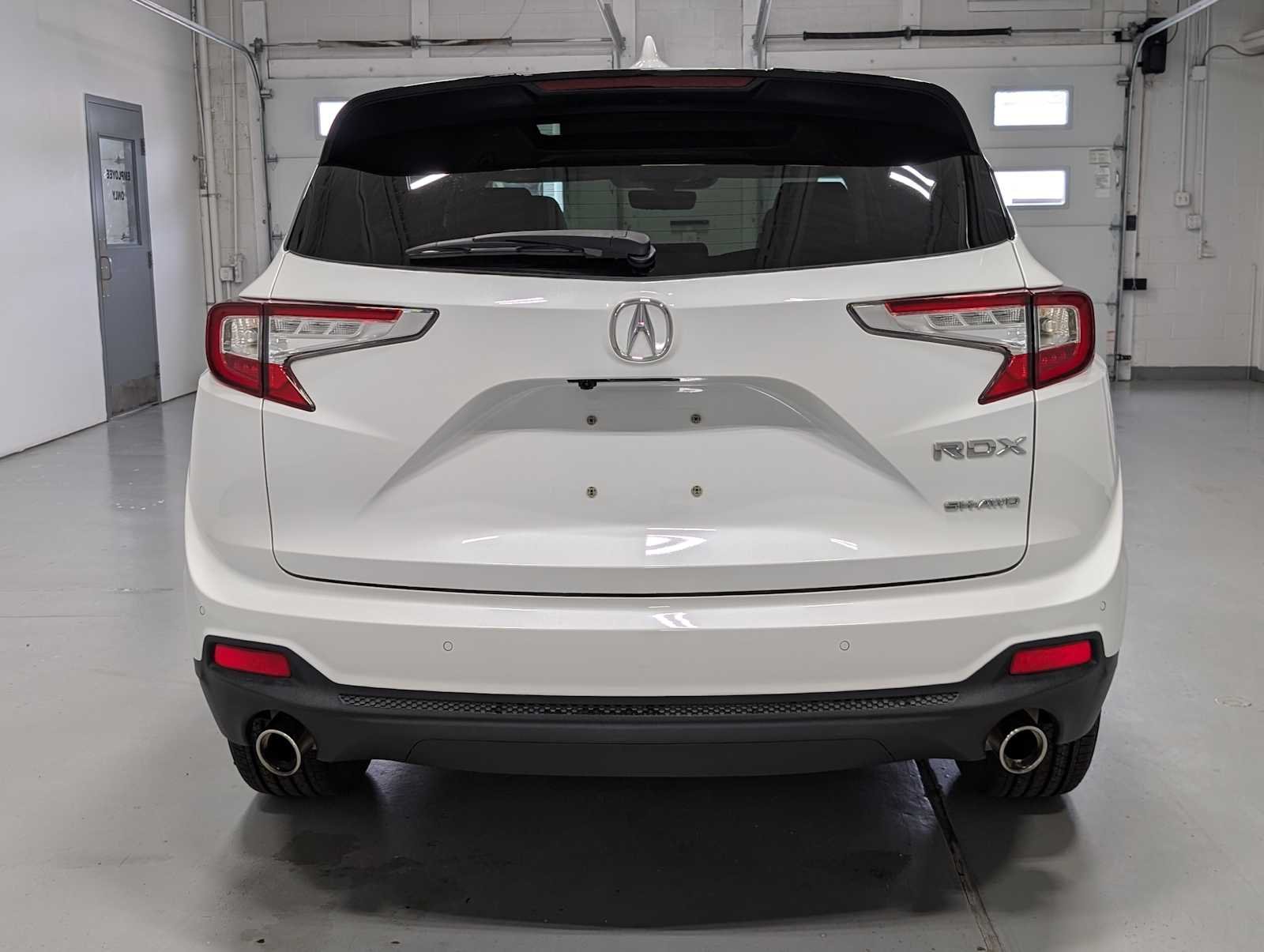 Certified Used 2021 Platinum White Pearl Acura w/Technology Package image 9