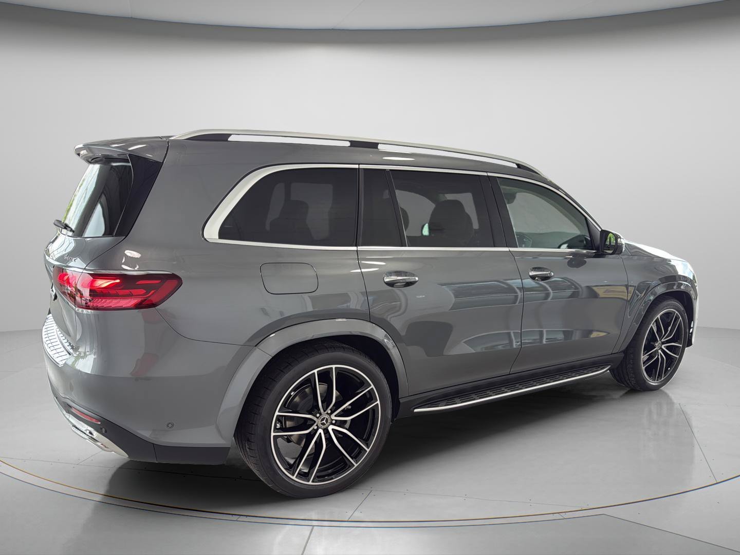 Certified Used 2026 Selenite Grey Metallic Mercedes-Benz GLS 450 image 10