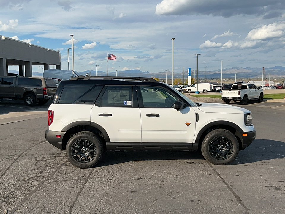 New 2026 Oxford White Ford Badlands® image 6