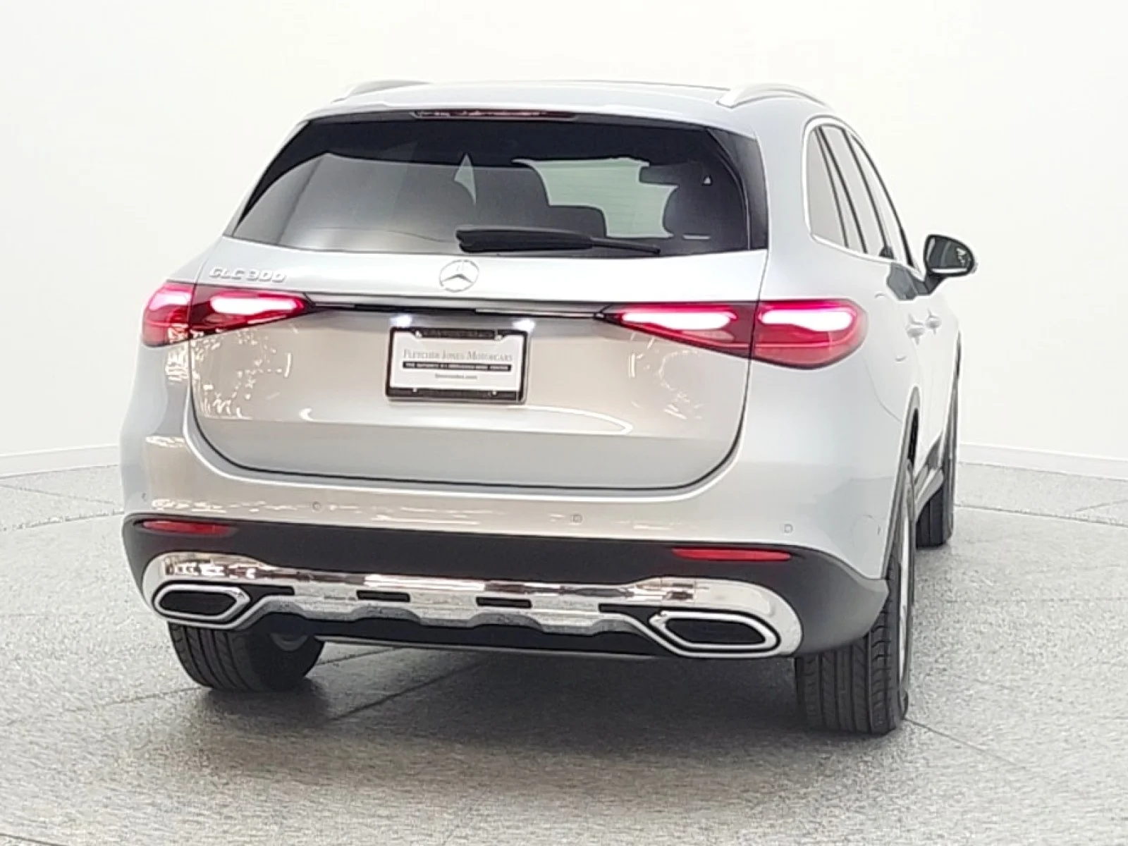 Certified Used 2025 Cirrus Silver Metallic Mercedes-Benz GLC 300 SUV image 6