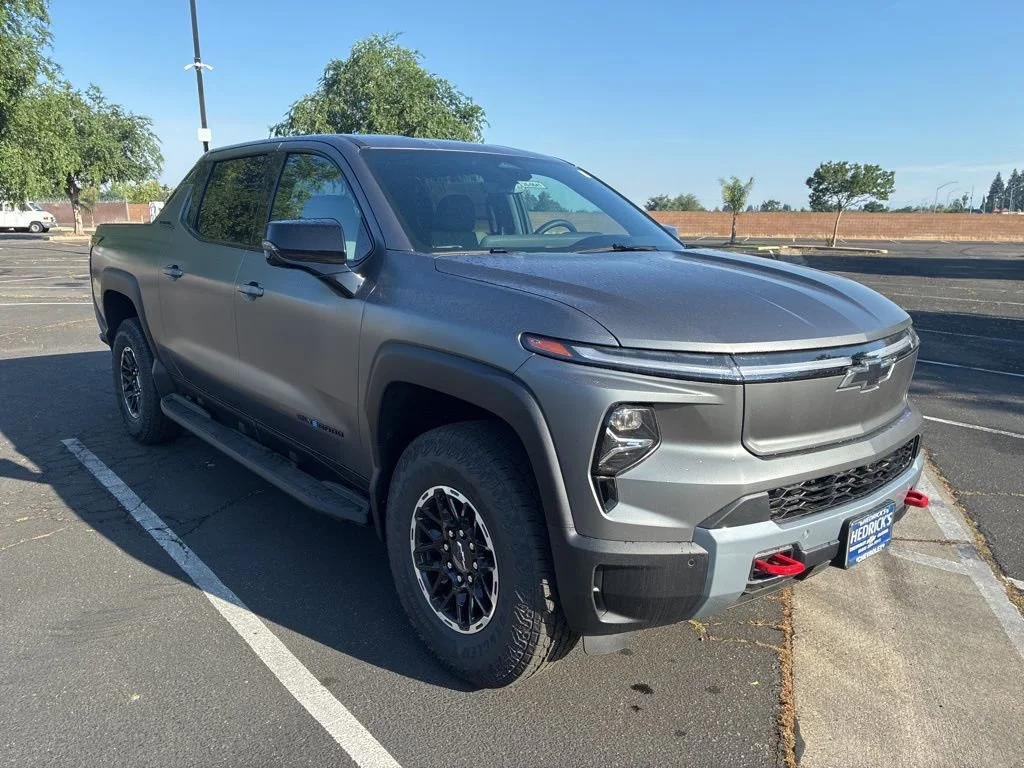 2026 Chevrolet Silverado EV Trail Boss Extended Range's photo