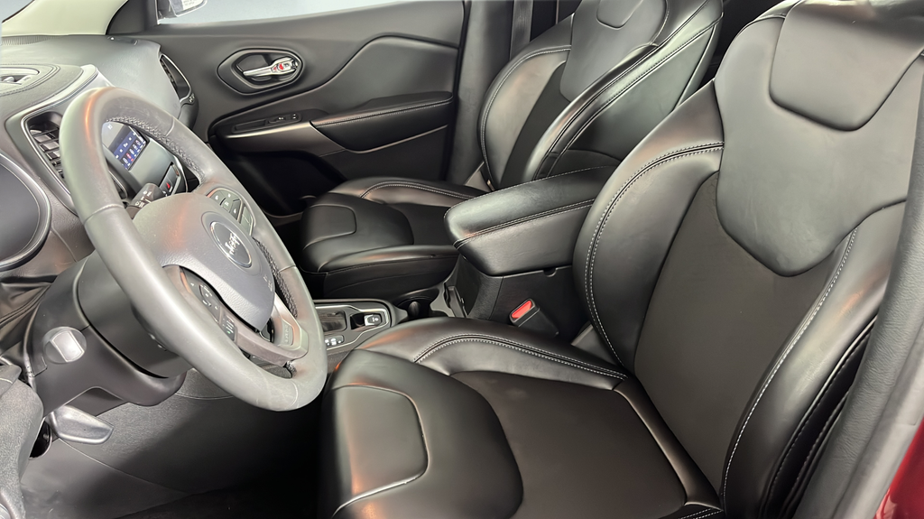 2020 Jeep Cherokee Latitude Plus - Photo 35