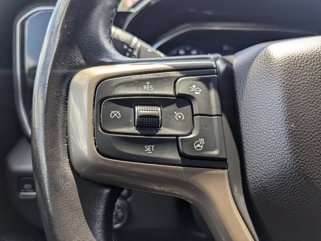 Used 2023 Iridescent Pearl Tricoat Chevrolet High Country image 23