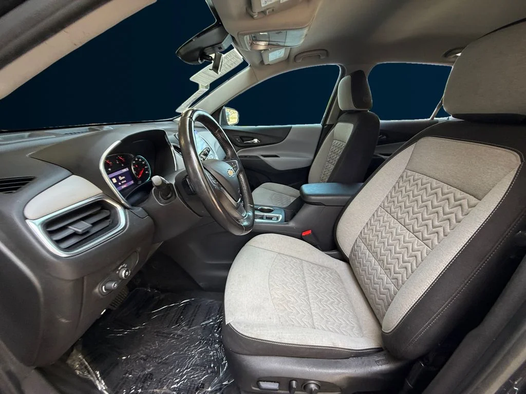 Used 2022 Gray Chevrolet LT image 10