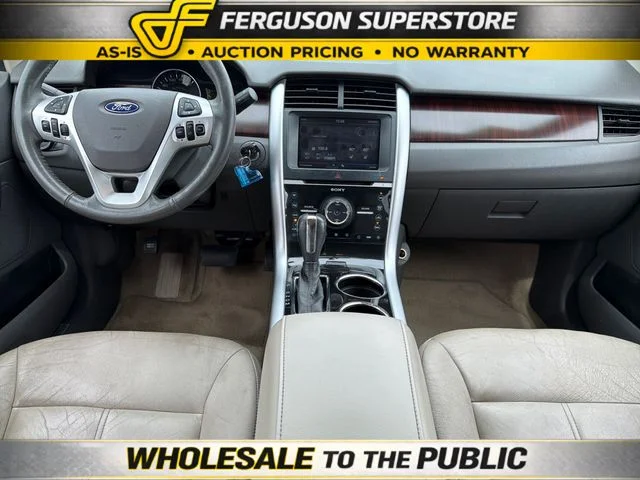 Used 2011 Red Ford Limited image 9