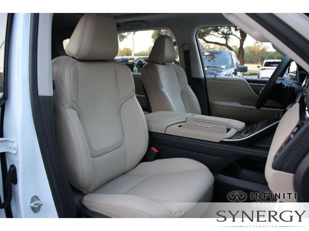 Certified Used 2026 Radiant White INFINITI PURE image 19