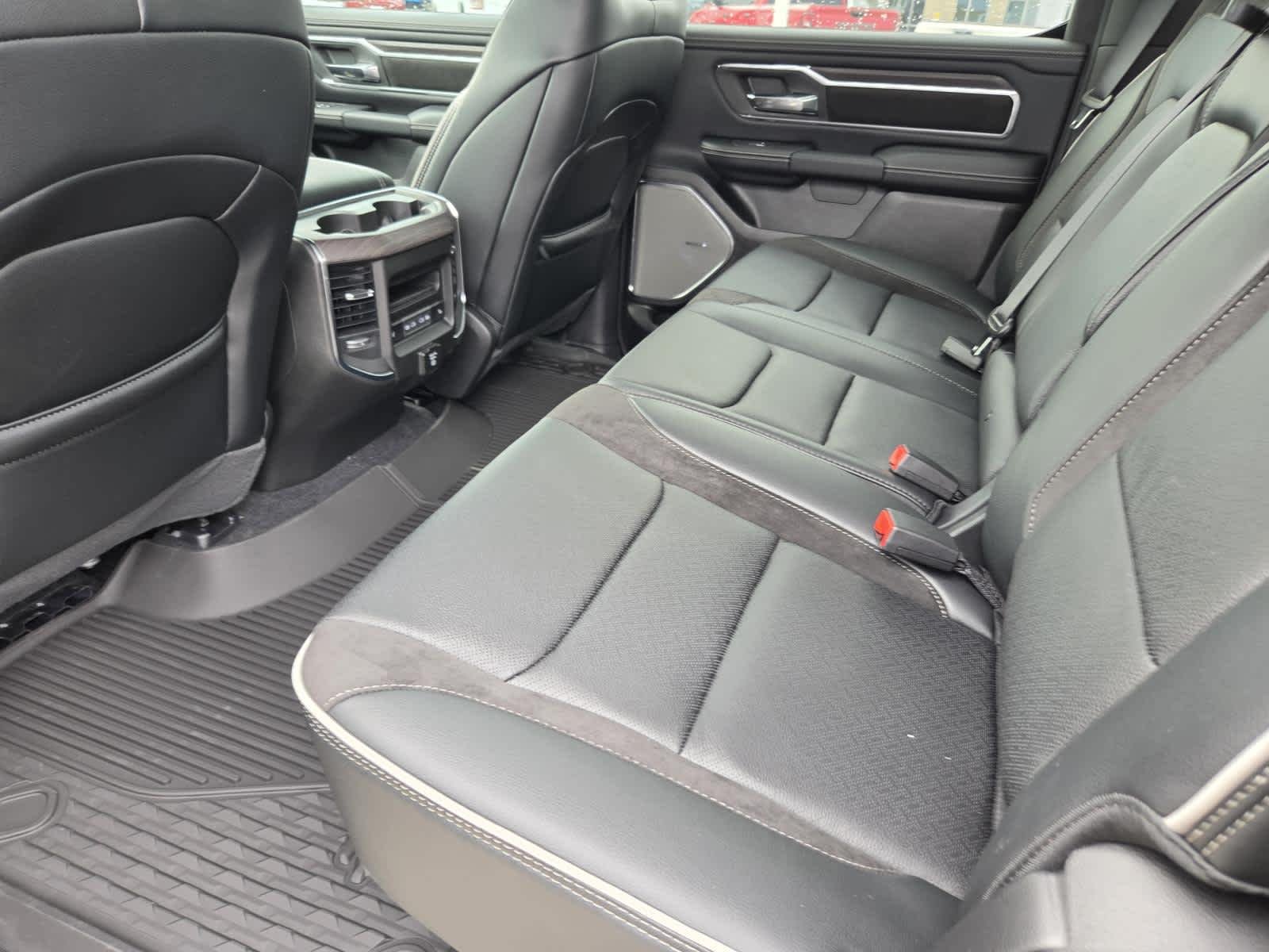 2027 RAM Ram 1500 Pickup Laramie - Photo 13