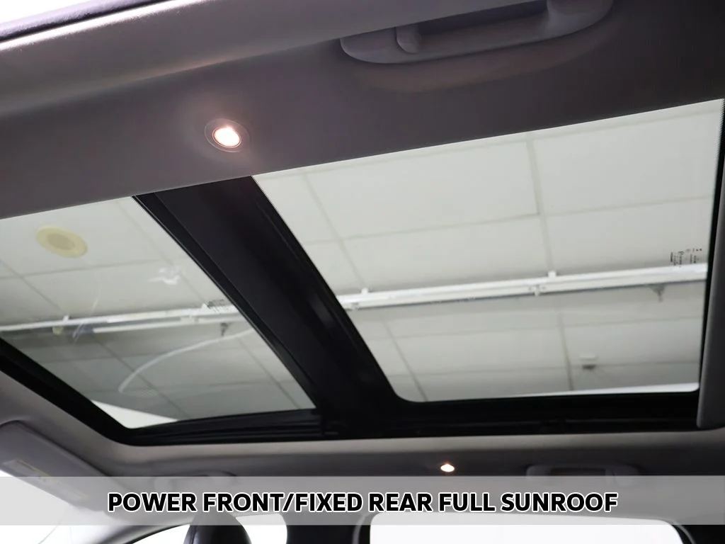 Used 2019 White Jeep Limited image 4