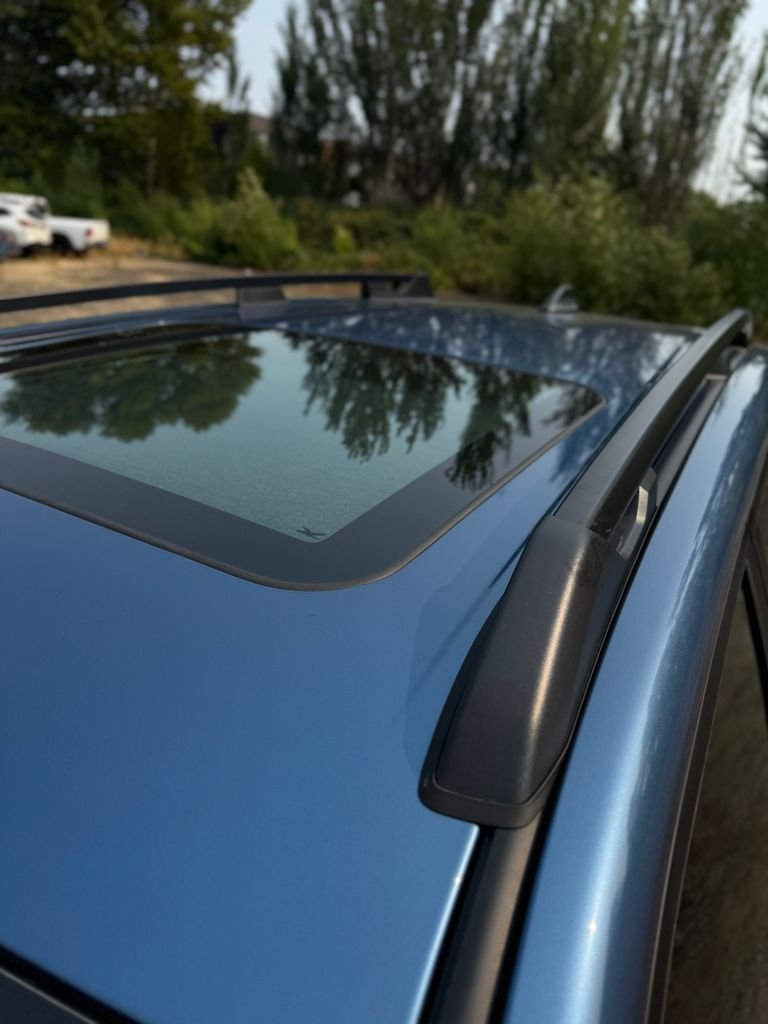 Used 2025 Horizon Blue Pearl Subaru Limited image 45