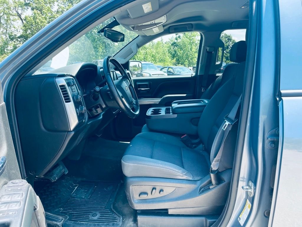 Used 2016 Gray Chevrolet LT image 11