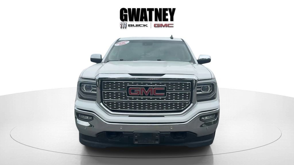 Used 2018 GMC Sierra 1500 SLT with VIN 3GTU2NEC7JG385601 for sale in Little Rock