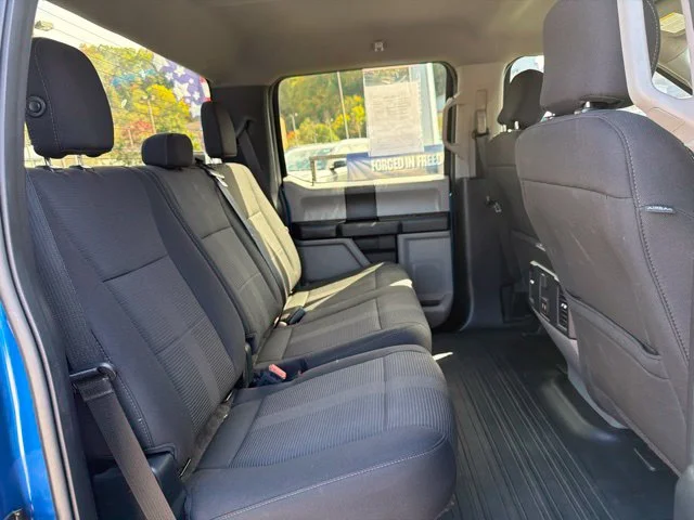 Used 2018 Blue Ford XL image 24