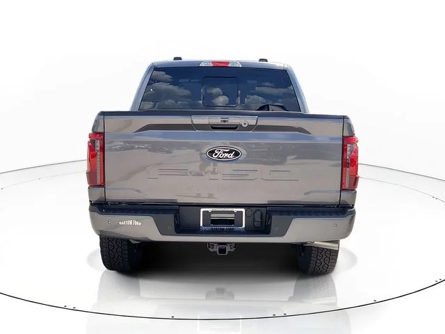 New 2026 Gray Metallic Ford XLT image 6