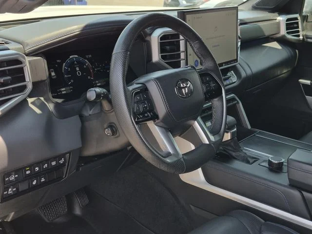 Used 2023 Wind Chill Pearl Toyota Platinum image 9