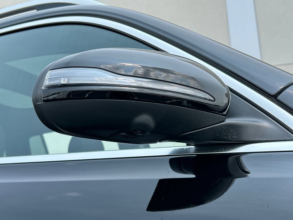 New 2026 Night Black Mercedes-Benz GLB 250 image 71
