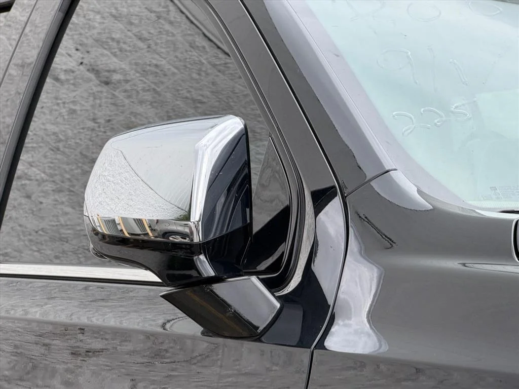 Used 2023 Black Chevrolet Premier image 16