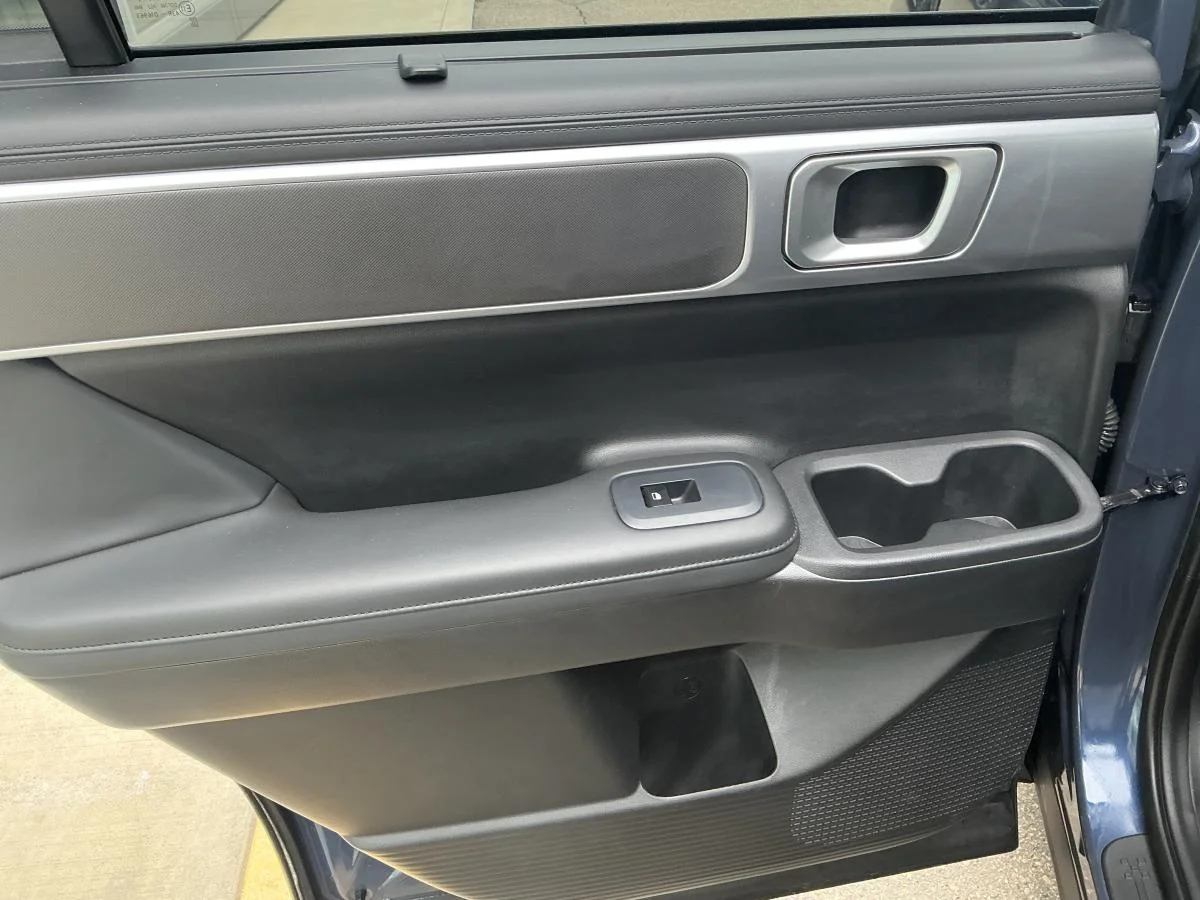 Used 2025 Blue Hyundai XRT image 34