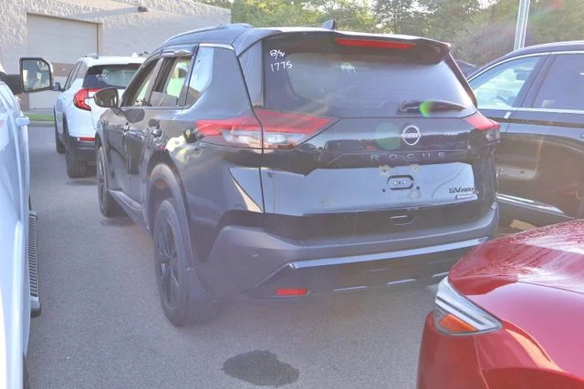 Used 2023 Black Nissan SV image 4