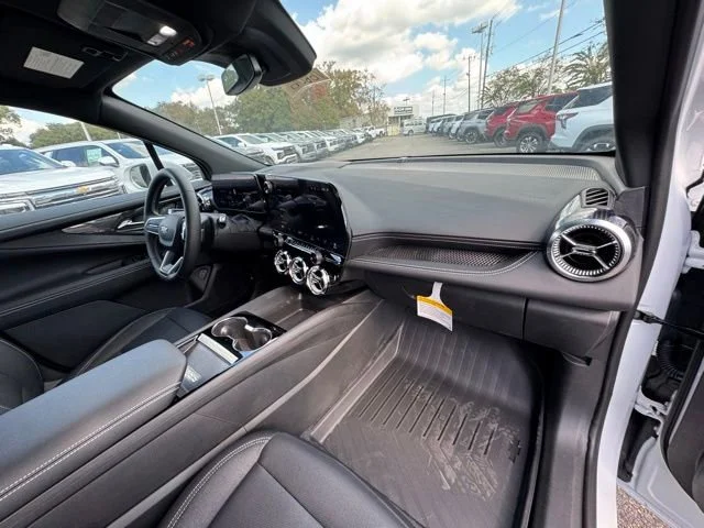 2025 Chevrolet Blazer EV LT - Photo 16