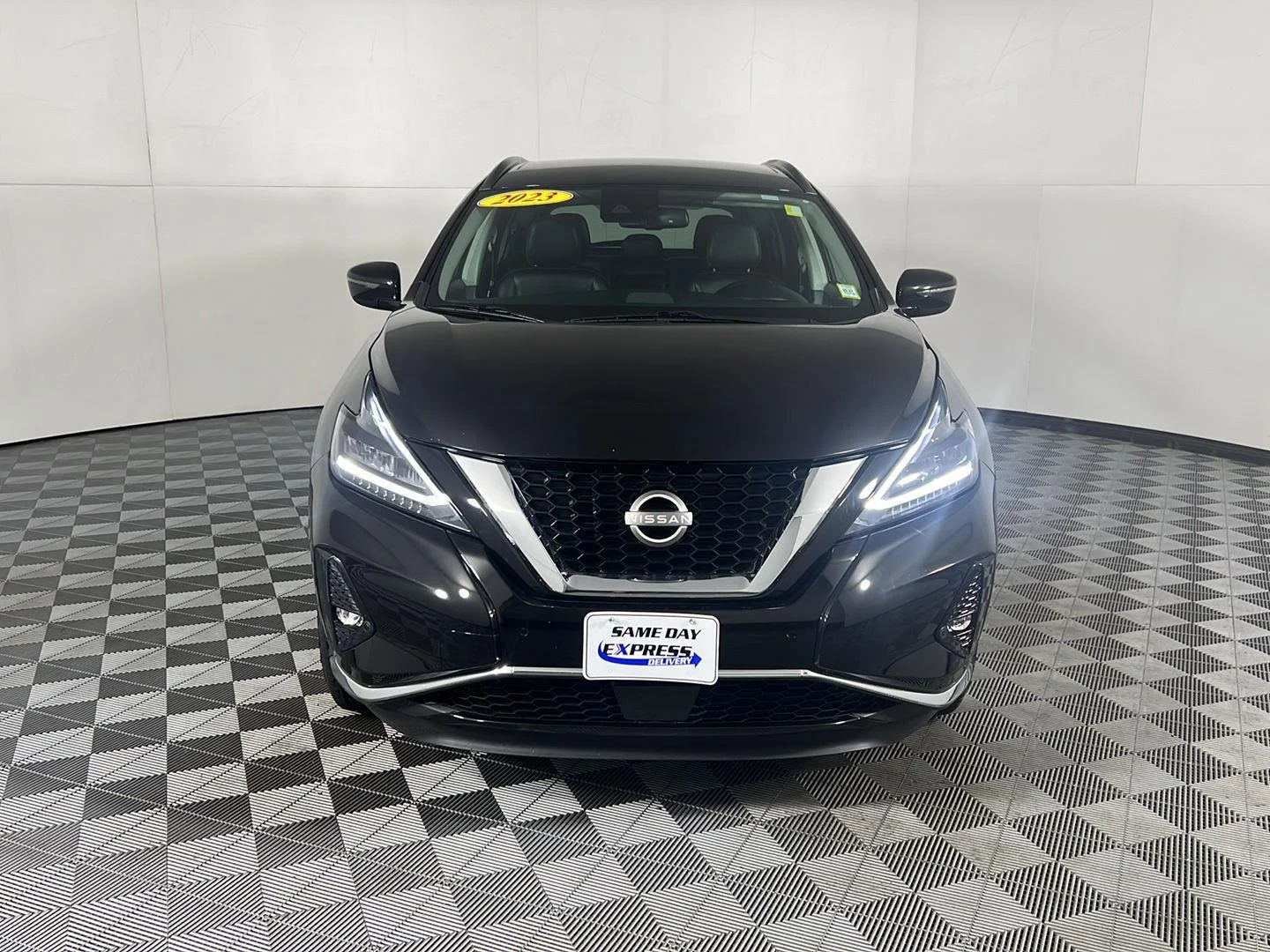 Used 2023 Super Black Nissan SV image 12