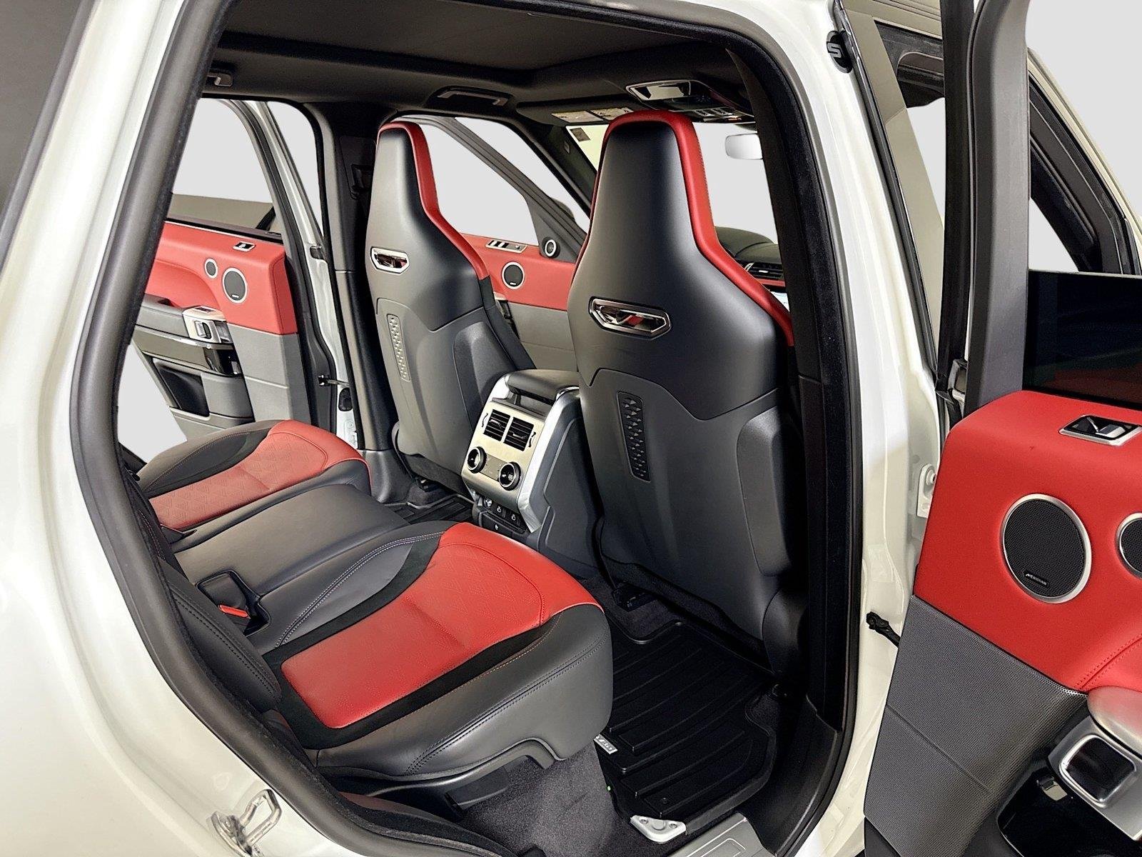Used 2022 Fuji White Land Rover SVR image 26