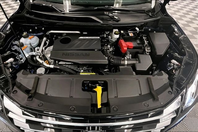 2025 Nissan Rogue Platinum - Photo 12