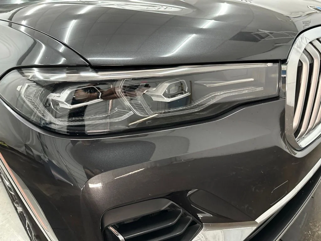 Used 2022 Dark Graphite Metallic BMW xDrive40i image 12