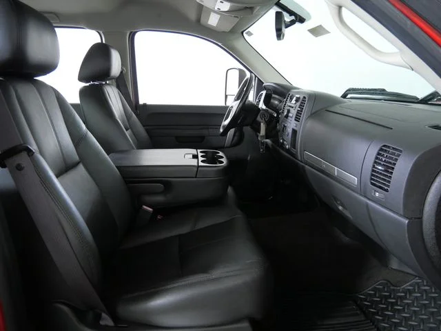 Used 2012 Red Chevrolet LT image 12