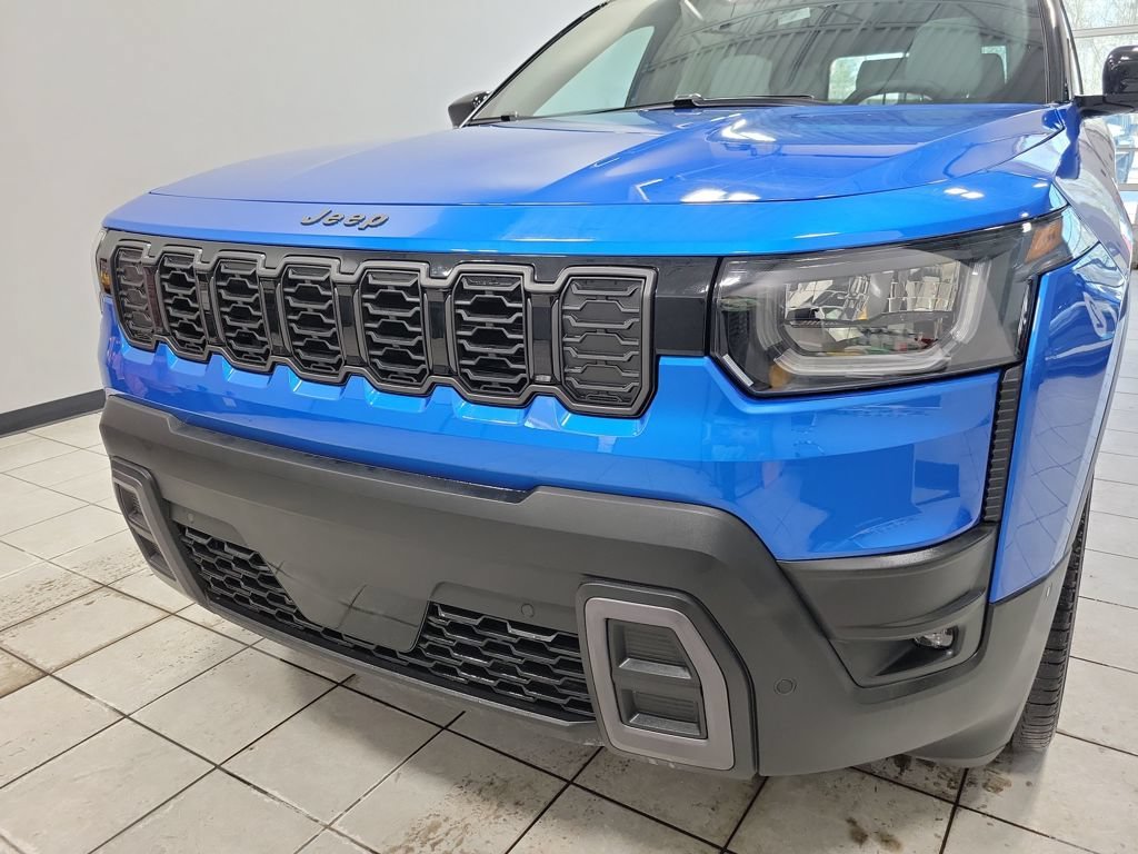 New 2026 Hydro Blue Pearl-Coat Exterior Paint Jeep Overland image 40