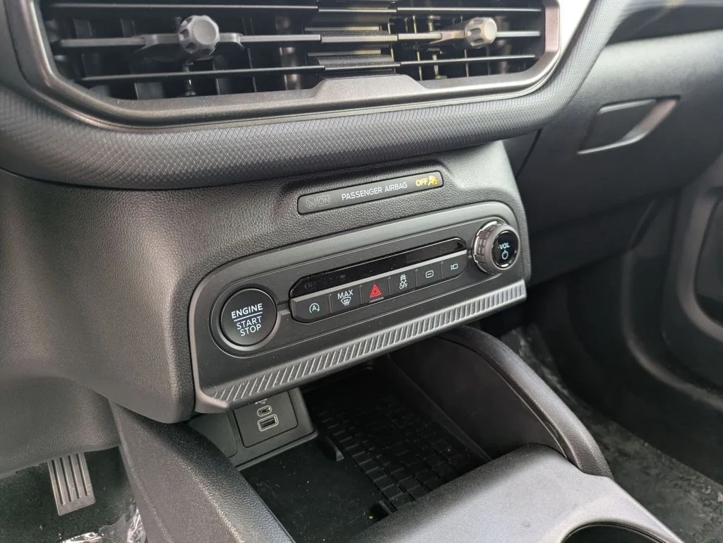 New 2025 Azure Gray Metallic Tri-Coat Ford Big Bend® image 35
