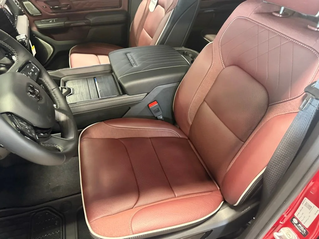 New 2026 Molten Red Pearl-Coat Exterior Paint RAM Limited image 20