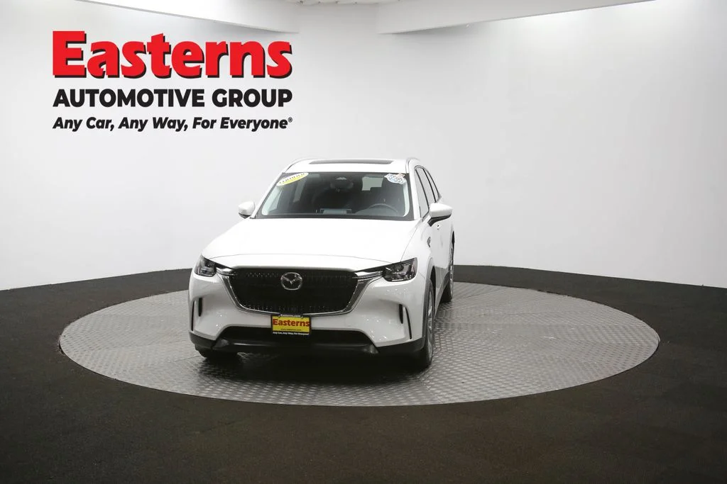 Used 2024 White Mazda Preferred image 56
