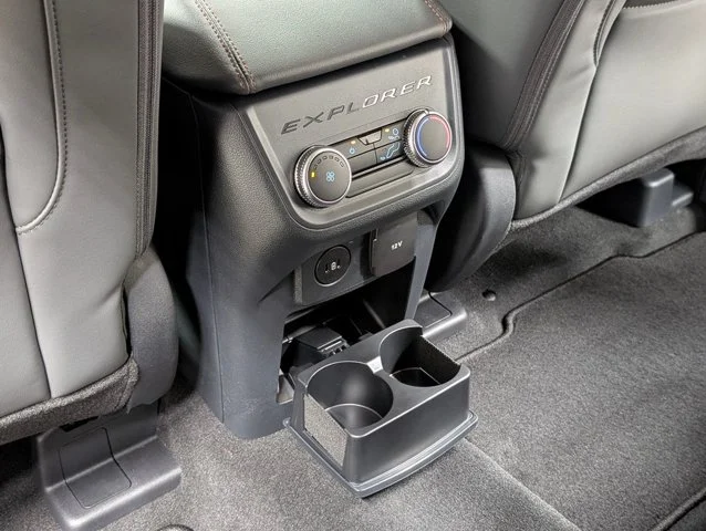 New 2026 Agate Black Metallic Ford Active image 42