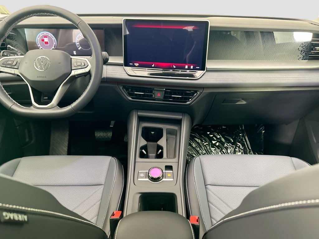 New 2026 Blue Volkswagen SE image 13