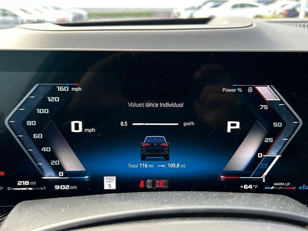 2026 BMW X5 M60i - Photo 19