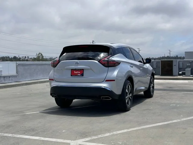 Used 2019 Silver Nissan S image 33
